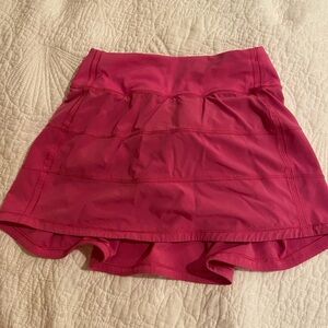 Lululemon Pave Rival mid-rise skirt in Sonic Pink size 0 (Tall).